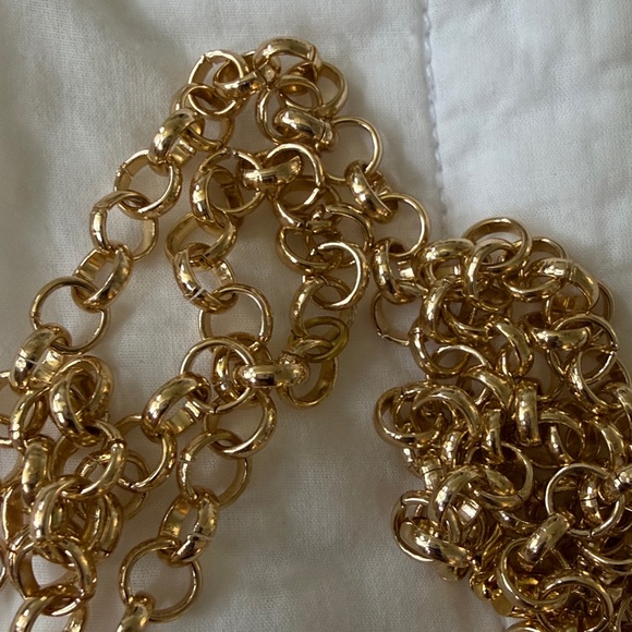 Long Elegant Adjustable Multi-Style Gold Necklace with Pearl Accents - Picture 9 of 13